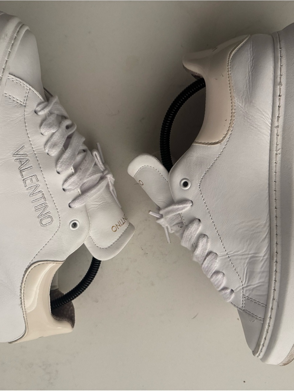 Valentino women White Leather Low-Top Sneakers size 10